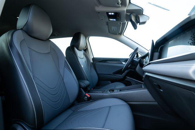 new 2026 Volkswagen Tiguan car, priced at $37,586