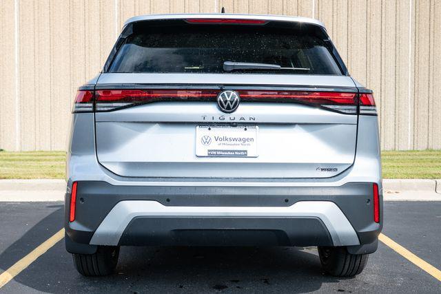 new 2025 Volkswagen Tiguan car, priced at $33,771