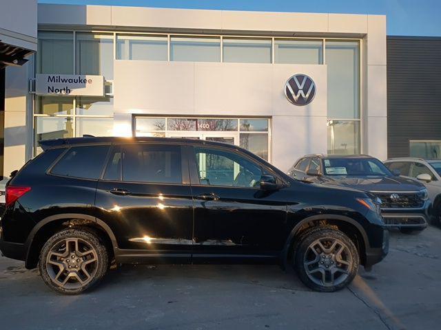 used 2023 Honda Passport car, priced at $31,985