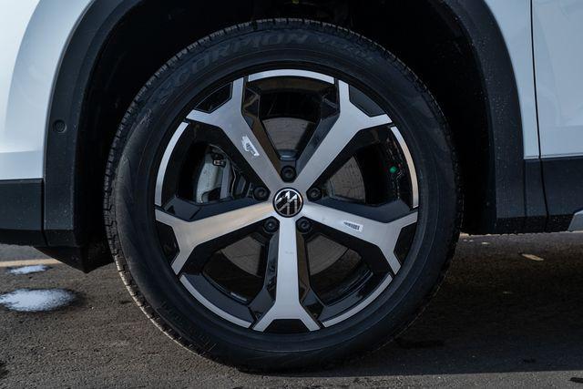 new 2026 Volkswagen Tiguan car, priced at $37,586