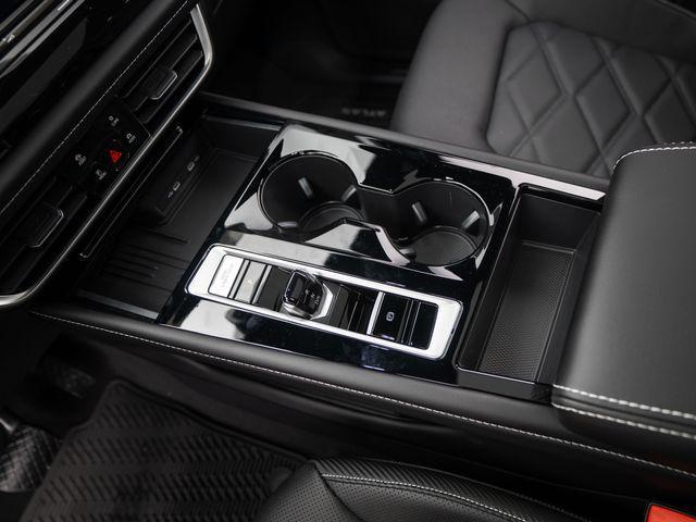 new 2026 Volkswagen Atlas Cross Sport car, priced at $49,201