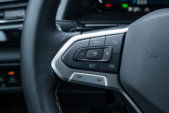 new 2026 Volkswagen Atlas Cross Sport car, priced at $48,394