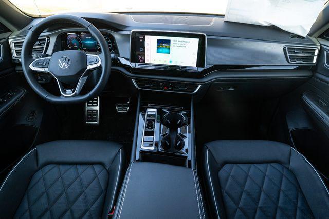new 2026 Volkswagen Atlas Cross Sport car, priced at $56,886