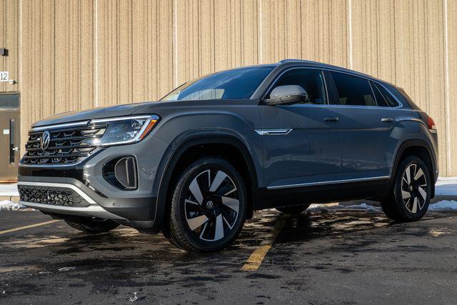 new 2026 Volkswagen Atlas Cross Sport car, priced at $51,876