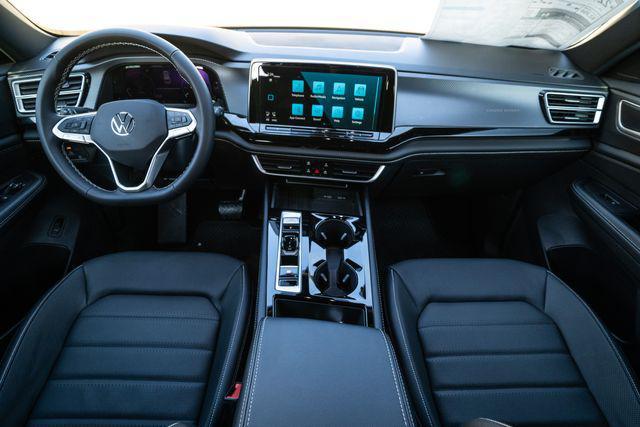 new 2026 Volkswagen Atlas Cross Sport car, priced at $51,876