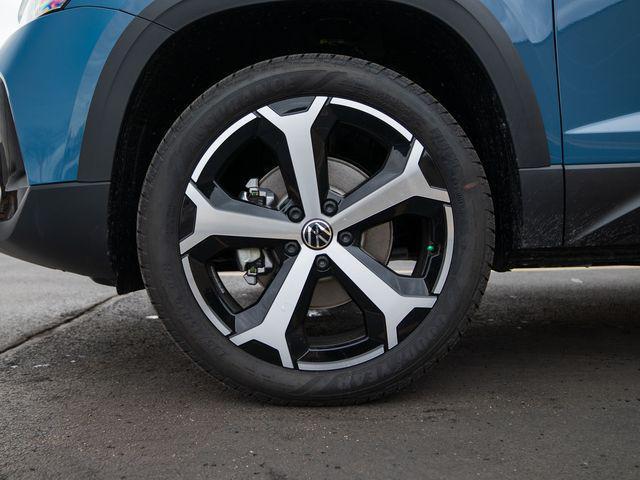 new 2026 Volkswagen Taos car, priced at $38,381