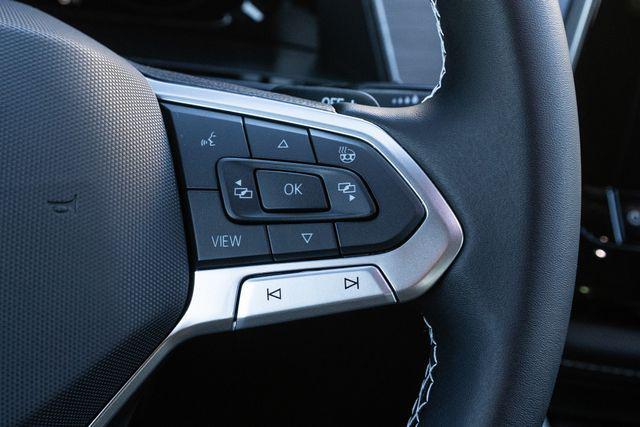 new 2026 Volkswagen Atlas Cross Sport car, priced at $48,394