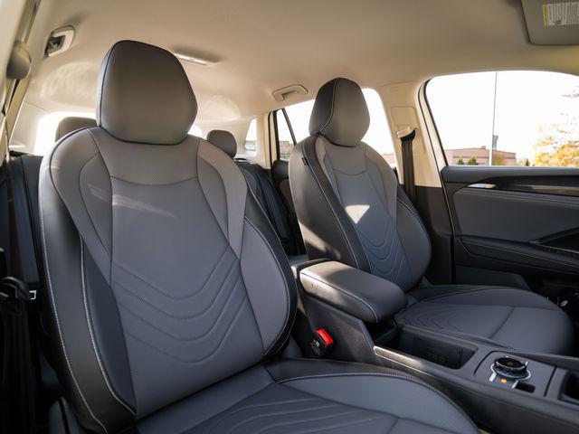 new 2026 Volkswagen Tiguan car, priced at $37,586