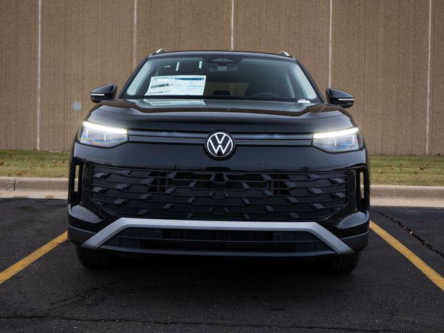 new 2026 Volkswagen Tiguan car, priced at $34,381