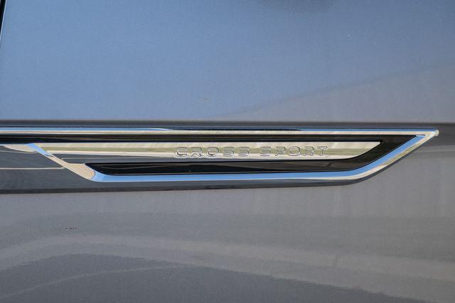 new 2026 Volkswagen Atlas Cross Sport car, priced at $56,188