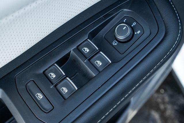 new 2026 Volkswagen Atlas Cross Sport car, priced at $56,886