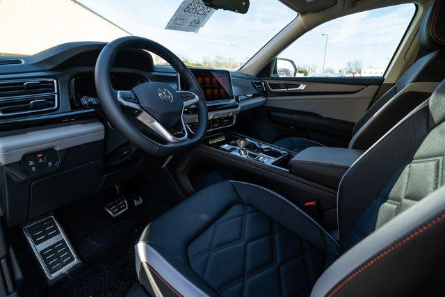 new 2026 Volkswagen Atlas car, priced at $51,716