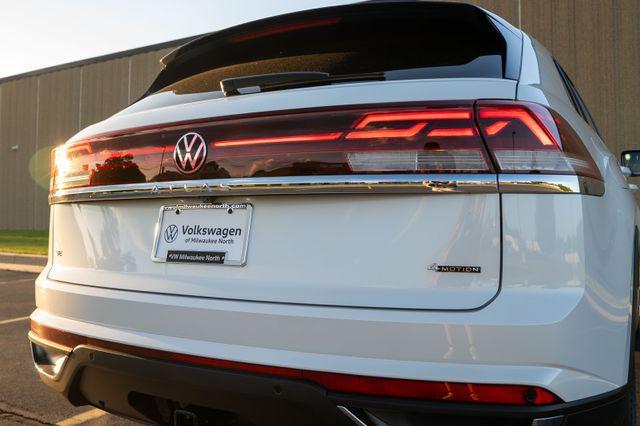 new 2026 Volkswagen Atlas Cross Sport car, priced at $48,848