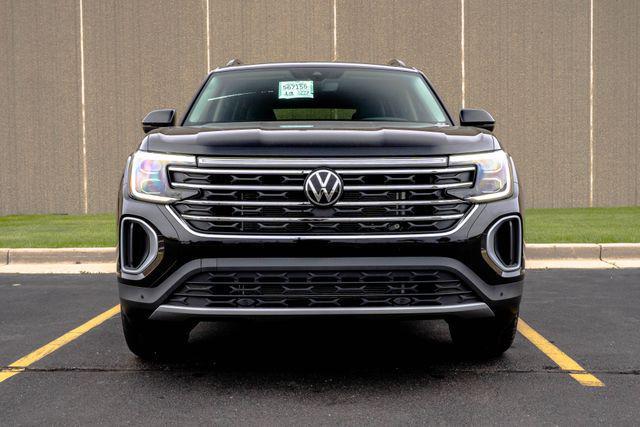 new 2026 Volkswagen Atlas car, priced at $48,831