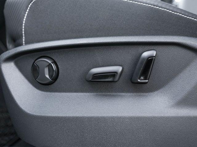 new 2026 Volkswagen Atlas Cross Sport car, priced at $43,256