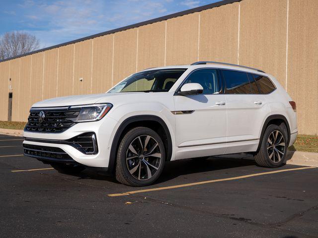 new 2026 Volkswagen Atlas car, priced at $57,591