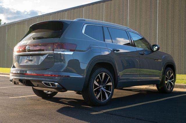 new 2026 Volkswagen Atlas car, priced at $58,286