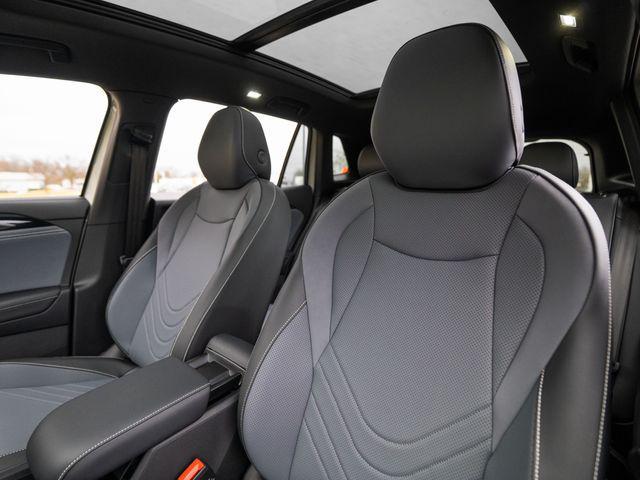 new 2026 Volkswagen Tiguan car, priced at $40,920