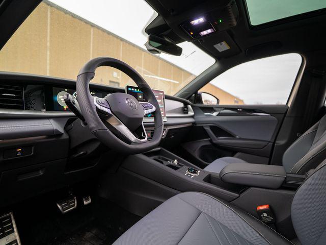 new 2026 Volkswagen Tiguan car, priced at $40,920