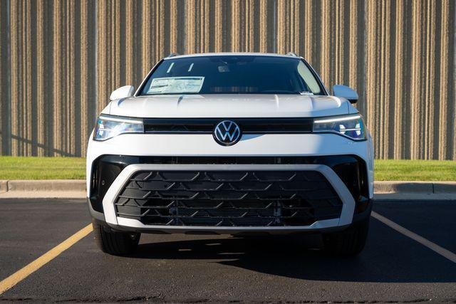 new 2025 Volkswagen Taos car, priced at $32,516