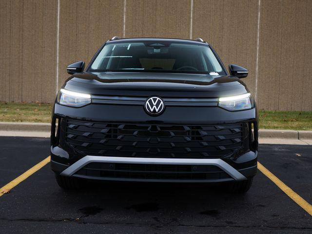 new 2026 Volkswagen Tiguan car, priced at $38,786