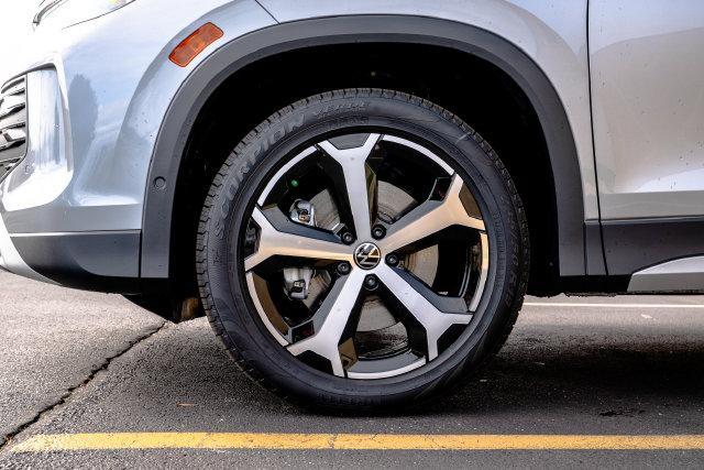 new 2026 Volkswagen Tiguan car, priced at $39,540