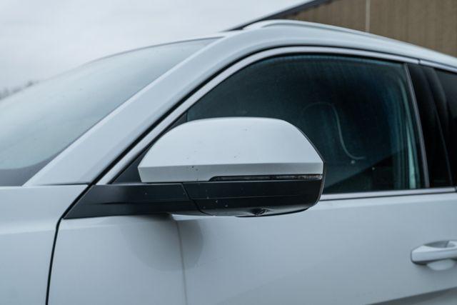 new 2026 Volkswagen Atlas Cross Sport car, priced at $56,643