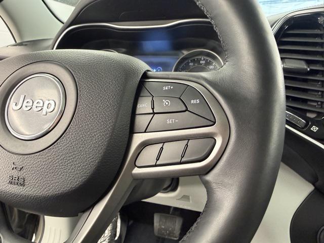 used 2019 Jeep Cherokee car, priced at $15,299