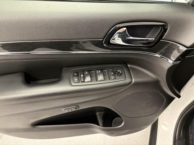 used 2021 Jeep Grand Cherokee car, priced at $26,999