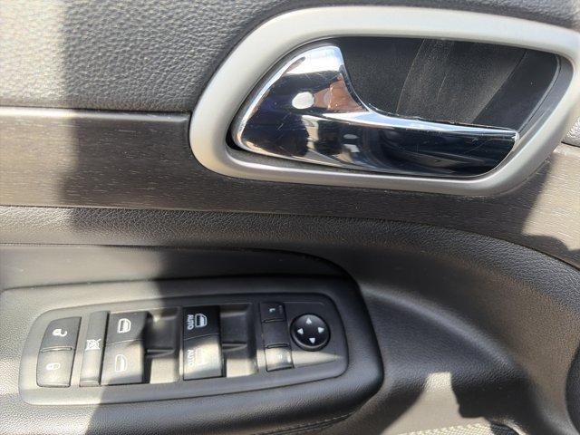 used 2018 Jeep Grand Cherokee car, priced at $16,201