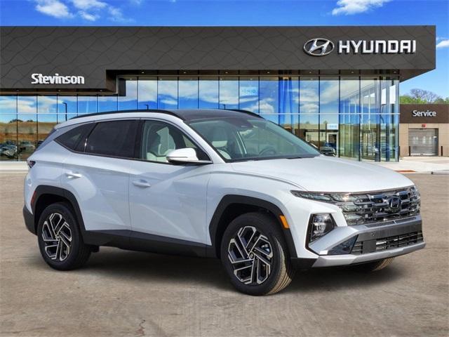 new 2026 Hyundai TUCSON Hybrid car, priced at $41,680