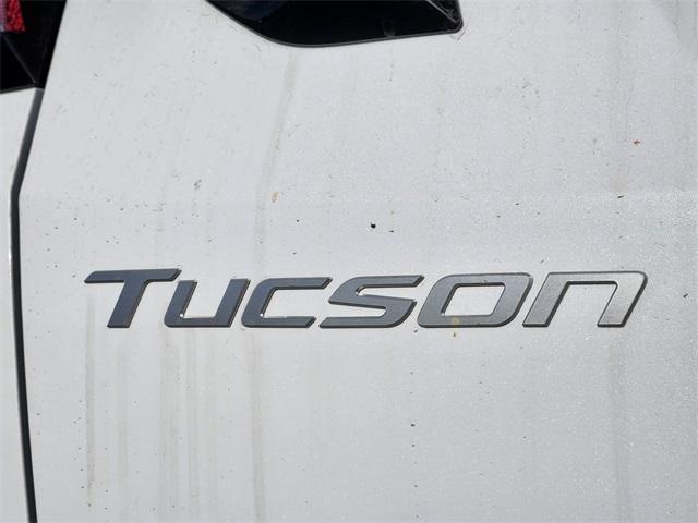 new 2026 Hyundai TUCSON Hybrid car, priced at $41,680