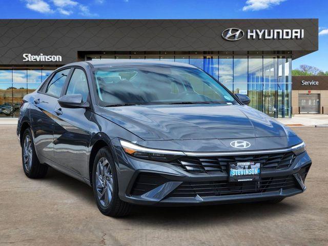 new 2026 Hyundai ELANTRA HEV car, priced at $26,435