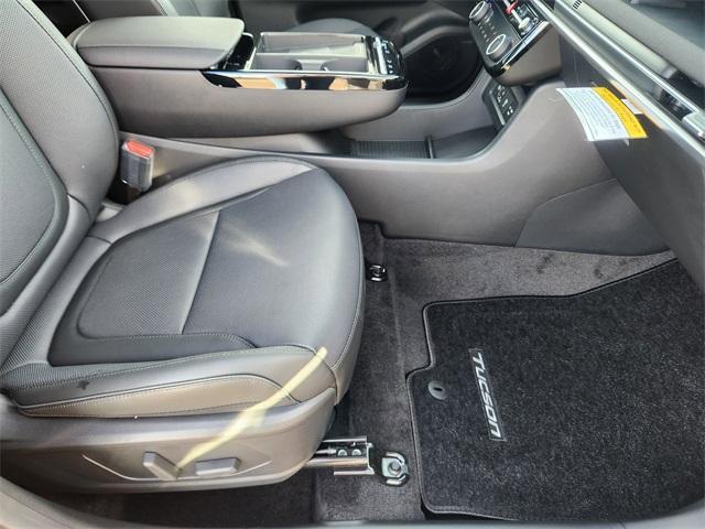 new 2026 Hyundai TUCSON Hybrid car, priced at $41,645