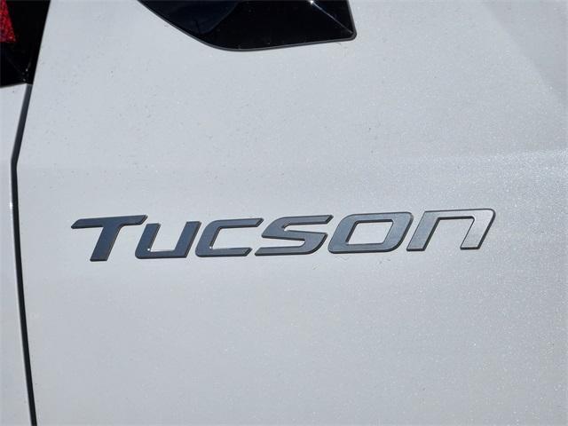 new 2026 Hyundai TUCSON Hybrid car, priced at $41,645