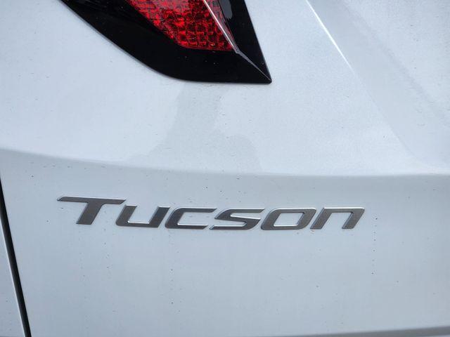 new 2026 Hyundai TUCSON Hybrid car, priced at $34,725