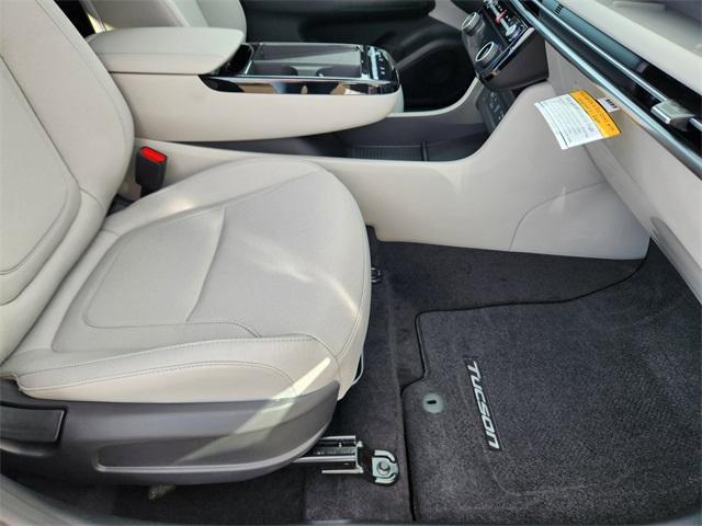 new 2026 Hyundai TUCSON Hybrid car, priced at $35,600