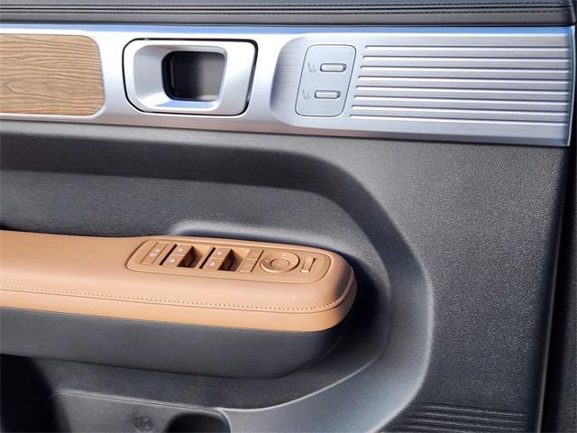 new 2026 Hyundai SANTA FE HEV car, priced at $51,465