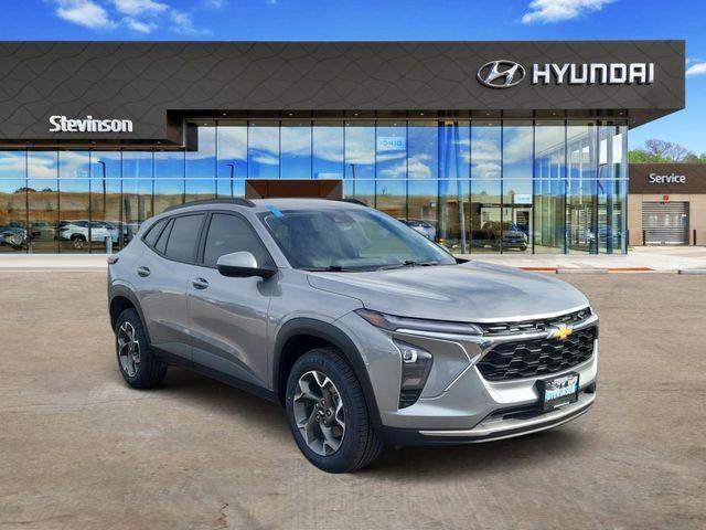 used 2024 Chevrolet Trax car, priced at $19,701