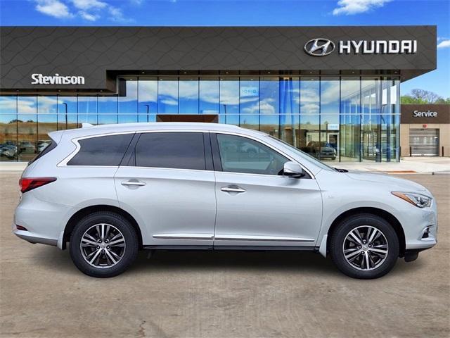 2016 Brilliant Silver INFINITI QX60