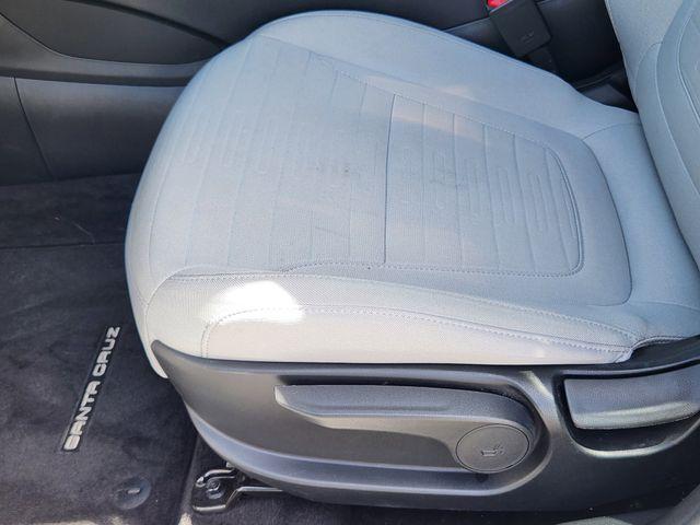 used 2025 Hyundai SANTA CRUZ car, priced at $26,201