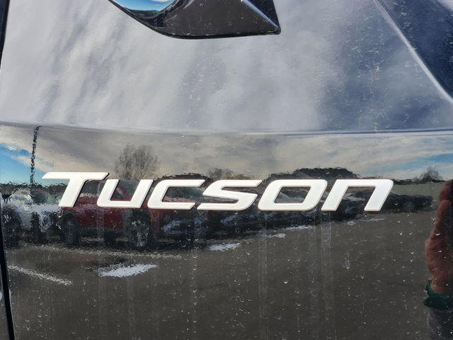 new 2026 Hyundai TUCSON Hybrid car, priced at $42,980