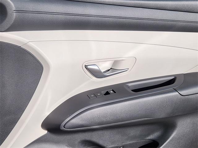 new 2026 Hyundai TUCSON Hybrid car, priced at $35,290