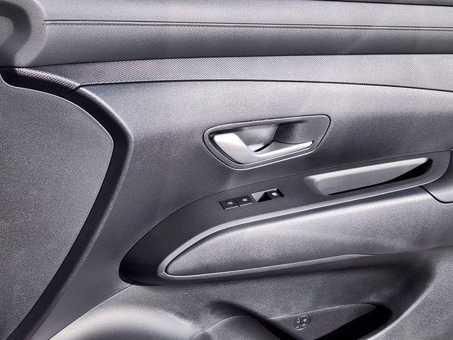 new 2026 Hyundai TUCSON Hybrid car, priced at $34,970