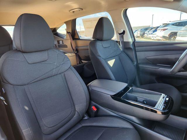 new 2026 Hyundai TUCSON Hybrid car, priced at $34,970