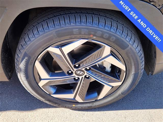 used 2022 Hyundai TUCSON Hybrid car, priced at $12,201