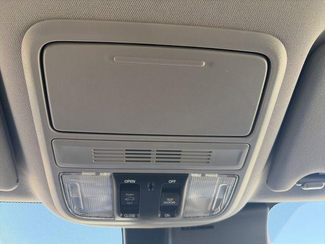 used 2021 Honda Pilot car, priced at $25,701