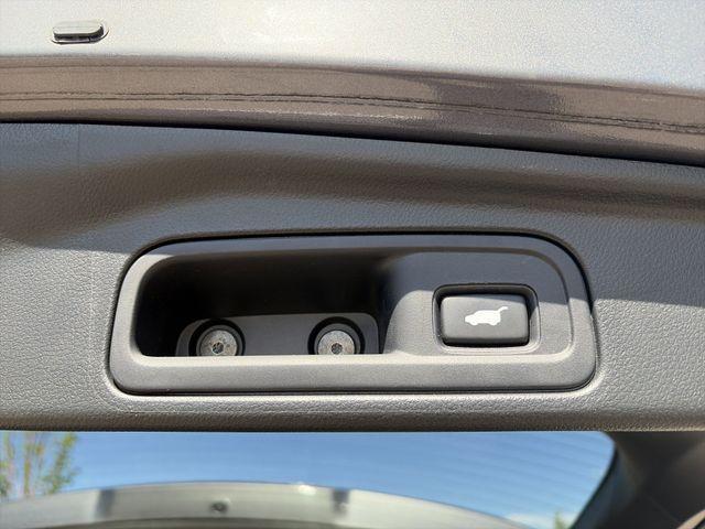 used 2021 Honda Pilot car, priced at $25,701