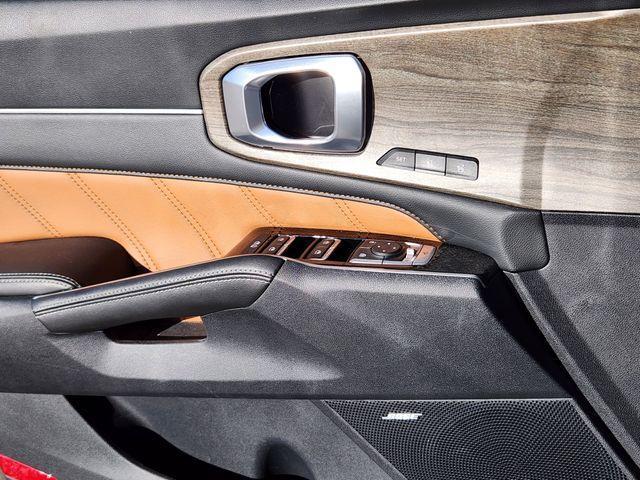 used 2023 Kia Sorento car, priced at $30,701