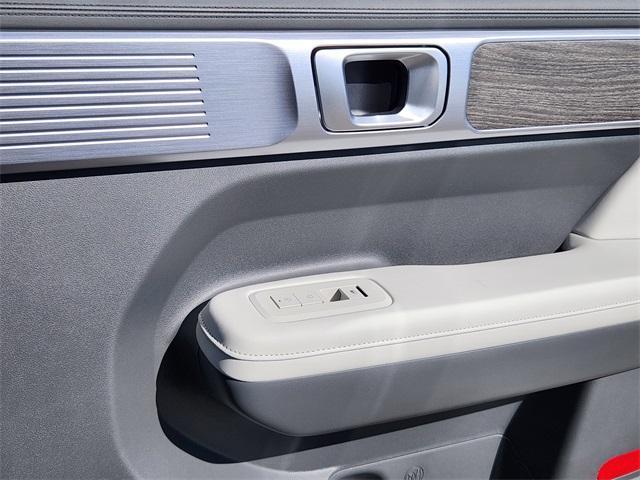 new 2026 Hyundai SANTA FE HEV car, priced at $50,965